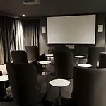 Circle On Cavill 37Th Floor Ocean Views
